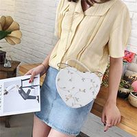 Fashionhe Women Bag Heart-shaped Messenger Bag Flower Vine Chain Bag Shoulder Bag Portable Girl Satchel Bag(White)