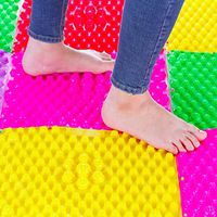 Shower Foot Massage Mat,Relieve Plantar Fasciitis Acupressure Massage Mat,Improve Circulation,Outdoor Activity Carpet,Hard Bath Mat (1 Blue)