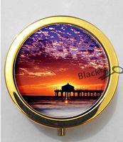 BlackKey Manhattan Places New York City Scenery 3-Compartment Decorative Pocket Gift Box Case Organizer for Pill, Color 2 -245