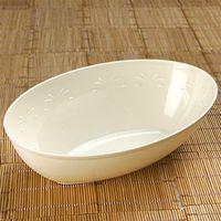 Ivory Oval 2Qt Disposable Salad Bowl - Chambury Plastics