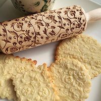 AGUIguo Christmas Flower Embossed Engraved Rolling Pin Wood Embossed Rolling Pin Kitchen Tool Christmas Gingerbread Biscuit Fondant Cake Patterned Roller (15 Inch)