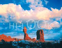 Hi-Look Microfiber Cleaning Cloth - Balanced Rock, Arches Natonal Park