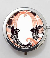 BlackKey Letter Q 3-Compartment Decorative Pocket Gift Box Case Organizer for Pill, Color 1 -1413