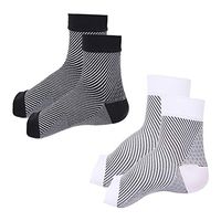 ZFiSt Foot Sleeve Plantar Fasciitis Compression Sock Men Women,2Pair Sport Foot Brace Ankle Support Ease Achilles Tendonitis,Foot Swelling, Heel Spurs, Arch Pain,Fatigue (Black+White, S-M)