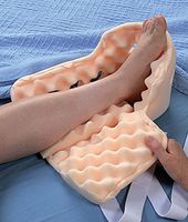 Heelift Suspension Boot w/Eggcrate Foam