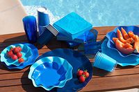 Ex.Tra. Disposable Scalloped Dinnerware Plates, Assorted Colors and Sizes (Medium, Cobalt)