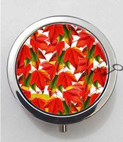 BlackKey Maple Leaf Pattern 3-Compartment Decorative Pocket Gift Box Case Organizer for Pill, Color 1 -874