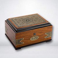 KEOA Retro Cigar Humidor Case, Cedar Cigar Desktop Box High Capacity with Humidifier and Hygrometer for 30-50Cigars