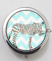 BlackKey Chevron Pattern 3-Compartment Decorative Pocket Gift Box Case Organizer for Pill, Color 1 -2091