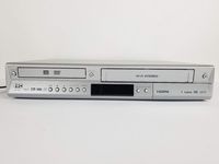 JVC DR-MV7 DVD Recorder / VCR Combo HDMI Output (1080i/ 720P Up-Conversion)