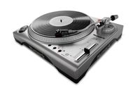 Numark TTUSB | 33 1/3 & 45 RPM Turntable with USB Audio Interface, 1/8" Input, RCA Output