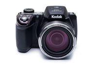 Kodak PIXPRO Astro Zoom AZ525 16 MP Digital Camera with 52X Opitcal Zoom, 1080p Video Recording and 3" LCD Screen (Black)