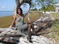 Total Support Pantyhose, 18 - 21 mmHg (Medium, Mystic Black)