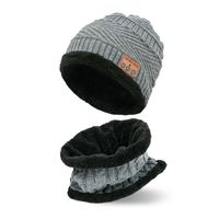 WIOR Unisex Bluetooth Hat Headset Cap Knitted Music Beanie Hat with Wireless Bluetooth Headphones Warm Scarf for Traveling Exercise Running Walking Dog Waiting Bus Winter Sports