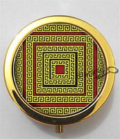 BlackKey Greek Pattern 3-Compartment Decorative Pocket Gift Box Case Organizer for Pill, Color 2 -2103