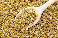 bMAKER Dried Chamomile Tea Flowers (4oz) - Whole Loose Leaf Bulk Bag - Kosher Certified Herbs for Relaxation Herbal Tea, Soap Making, Lotion, Shampoo, Essential Oil Extract and More