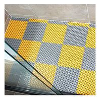 GHHZZQ Shower Stall Mat Splice Anti-Fall Wear Resistant PE Safety Foot Pad Bathtub Mats Balcony, 4 Colors, 1.2 cm Thick, 25x25cm, 4 Pieces (Color : B, Size : 6-Tiles)