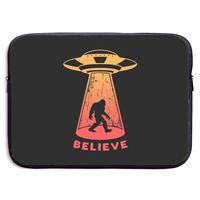 UFO Alien Bigfoot Abduction Believe Laptop Sleeve 13-15Inch Notebook Computer Pocket Water Resistant Protective Bag