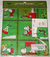 Vintage! Hallmark Peanuts Gang & Snoopy Christmas Pkg Gift Wrap & Bows