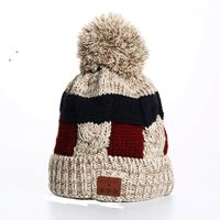 Bluetooth Beanie Hat, Music Hat with Headphones Supports Hands-Free HD Music &Calling,Unisex Beanie for Outdoor Sports Warm Soft Gifts (Thickening Beige)