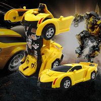 YIFAFA Robot car, Transformers Children's Toy Electronic Remote Control Remote Control Vehicle one-Button Conversion and Realistic Engine Sound.