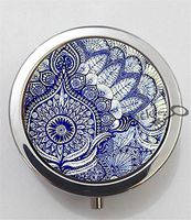 BlackKey Bohemian Pattern 3-Compartment Decorative Pocket Gift Box Case Organizer for Pill, Color 1 -2051