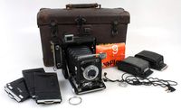 Graflex Century Graphic 2x3 Camera with Accessories in Case