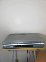Sony SLV-D350P DVD Player / Video Cassette Recorder Combination 4-Head Hi-Fi VHS Player / CD Player W/ Progressive Scan, Dolby Digital, DTS Digital Out.