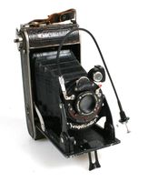 VOIGTLANDER FOLDING CAMERA W/ CABLE RELEASE