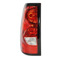 Left Driver Side Tail Light Assembly For 2004-2006 Chevy Silverado and 2007 Chevy Silverado 1500 Classic - GM2800174 15273473 15844157