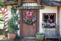 CSFOTO 7x5ft Christmas Background Santa's Workshop Photography Backdrop Wreath Rustic Wood Door Xmas Decoration Santa Claus House New Year Holiday Celebration Photo Studio Props Polyester Wallpaper