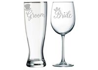 Bride and Groom Wedding glass set with tophat and crown.