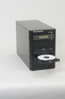ServStation 3900 XR CD/DVD Server