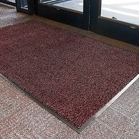 CWNDS0046RD - Crown Dust-Star Microfiber Wiper Mat