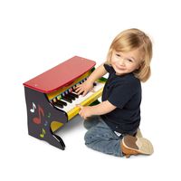 Melissa & Doug Learn-to-Play Piano (Musical Instruments, Solid Wood Construction, 25 Keys and 2 Full Octaves, 11.5" H x 9.5" W x 16" L, Great Gift for Girls and Boys - Best for 3, 4, and 5 Year Olds)