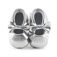 Delebao Infant Toddler Baby Soft Sole Tassel Bowknot Moccasinss Crib Shoes (12-18 Months, Silver)