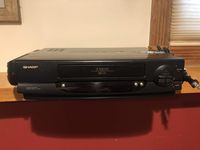 Sharp VC-A552U VCR 4-Head HiFi Stereo Video Recorder VHS with Remote & AV Wires
