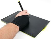 DURAGADGET Black 2-Finger Anti-Fouling Drawing Glove with High Elastic Lycra - for use with Wacom Intuos 'Art' Pen and Touch Graphics Tablets (CTH-490AB-S |CTH-490AK-S)