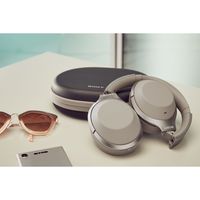 Sony WH1000XM2 Premium Noise Cancelling Wireless Headphones (International Version/Seller Warranty) (Black)