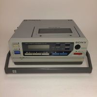 Sony EVO-210 compact video 8 vcr