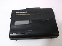 Panasonic Stereo Radio Cassette Player Walkman Style RQ-V185 Digital Tuner Auto Reverse