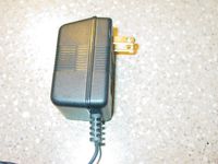Sunpak QBC-11 15V DC 500mA Battery Charger Power Supply AC Adapter for CL-5 etc.