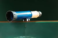 Swing Kingdom Magnifying Telescope (Blue)