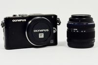 Olympus E-PL3 Digital Camera with 14-42mm Lens (Black)