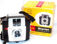Vintage Kodak Brownie Starlet Camera In Original Box EXC++++ *AS PICTURED*