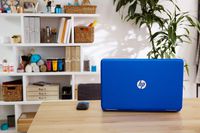 HP Pavilion Notebook 15-au027cl 15.6" Laptop - 6th Gen Intel Core i7-6500U / 8 GB Memory / 1 TB HD / DVD±RW/CD-RW / B&O PLAY & dual speakers / Wide Vision HD Webcam & dual array mics / Windows 10