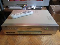 JVC HRS9500U 4-Head VCR