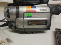 Sony Handycam Ccd-trv93 Hi8 Video Camera Camcorder