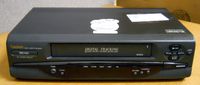 Symphonic SE226G Video Cassette Recorded Player VCR Digital Tracking