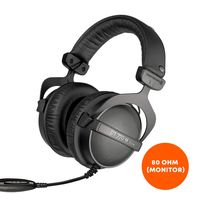 beyerdynamic DT 770 M 80 Ohm Over-Ear-Monitor Headphones in black, closed design, wired, volume control for drummers and sound engineers FOH